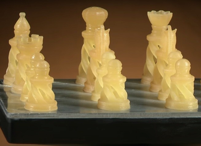 Пример изделий отпечатанных на 3D принтере Uniz SLASH DJ2